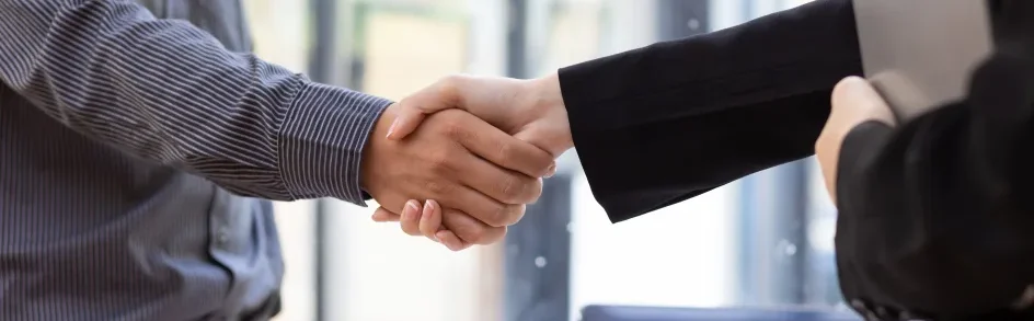 Best Online MBA Programs for Ambitious Working Professionals in the UAE 1 Best Online MBA Programs for Ambitious Working Professionals in the UAE
